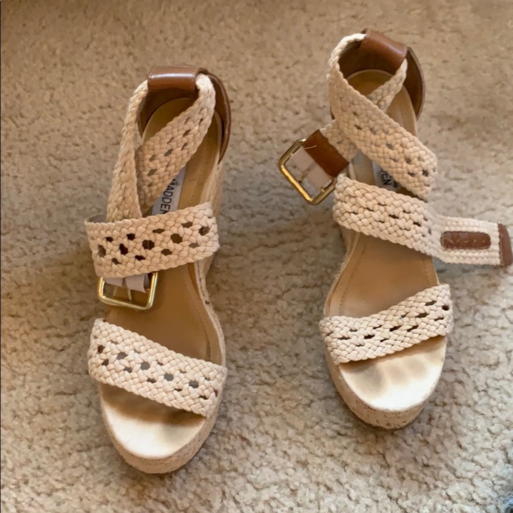 Steve Madden summer wedges